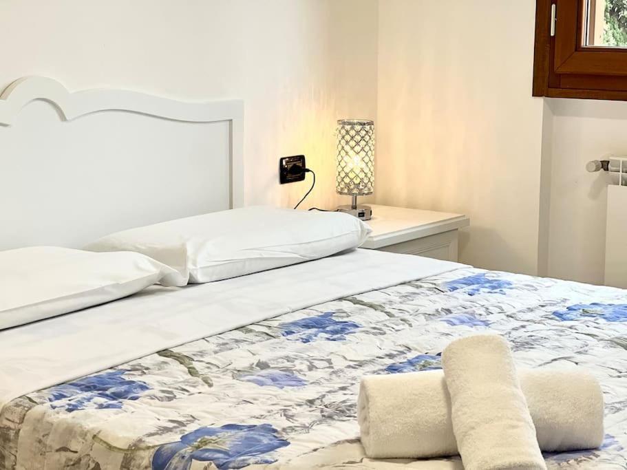 Comfyspot Lägenhet Rosia Exteriör bild