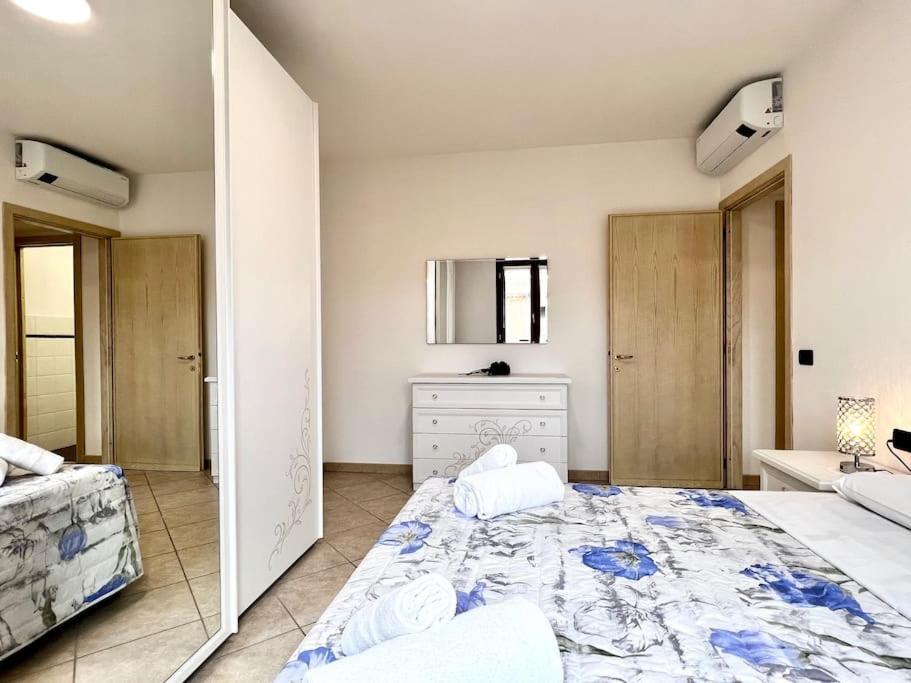 Comfyspot Lägenhet Rosia Exteriör bild