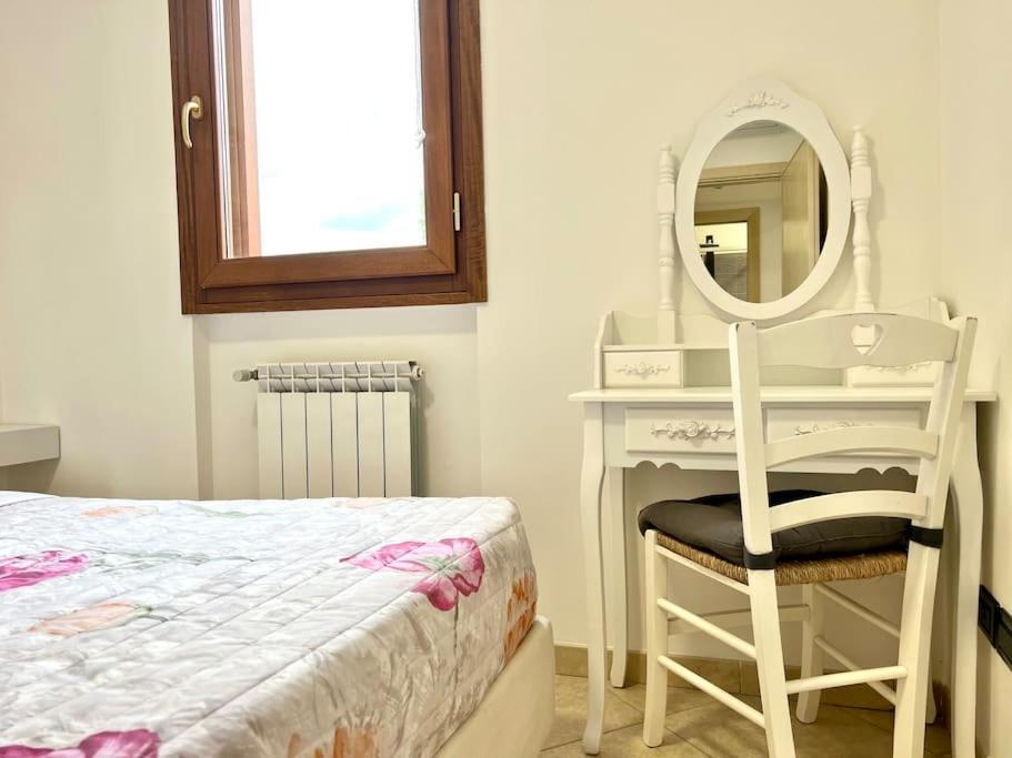 Comfyspot Lägenhet Rosia Exteriör bild